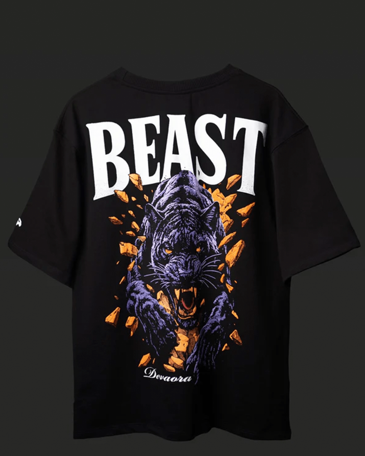 BLACK BEAST GRAPHIC T-SHIRT - DEVAORA